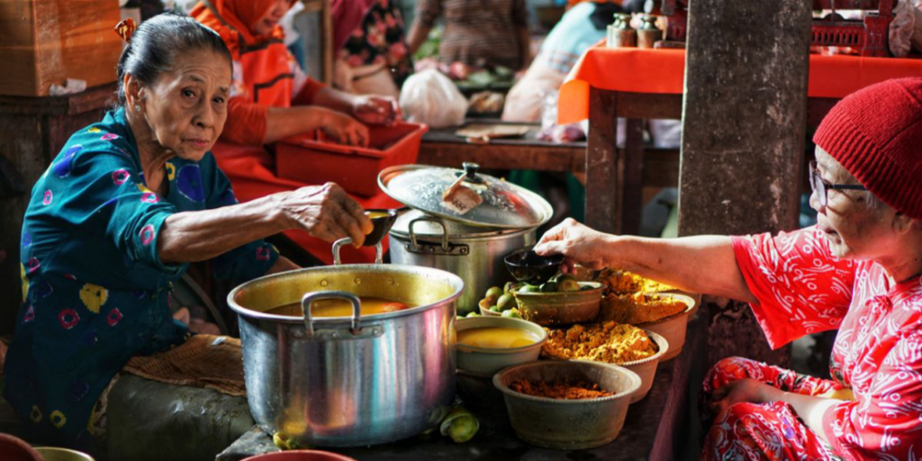 Jawa: Selamatan dan Tradisi Membuat Jamu