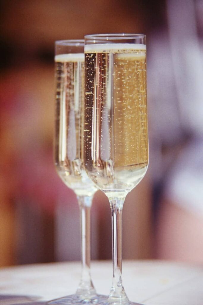 Jenis Gelas Wine - Gelas Champagne