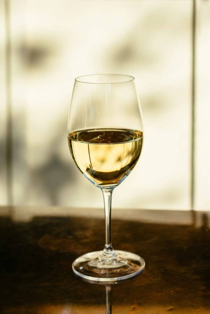 Jenis-Jenis Gelas Wine - Gelas White Wine