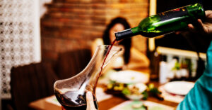 Peakwine - Decanting Wine